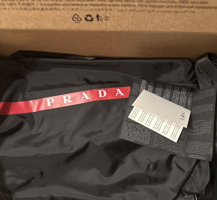 Red Prada Americas Cup Size 11