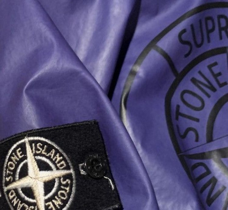 Supreme Stone Island