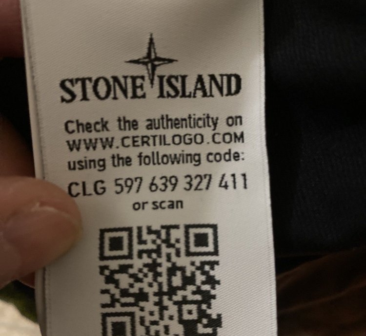 Supreme Stone Island
