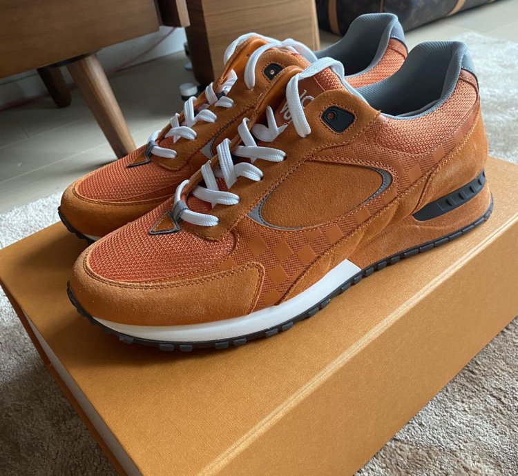 Run Away Orange