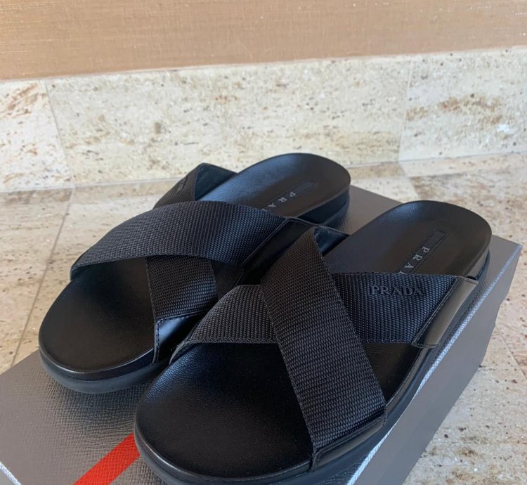 Sandals In Black