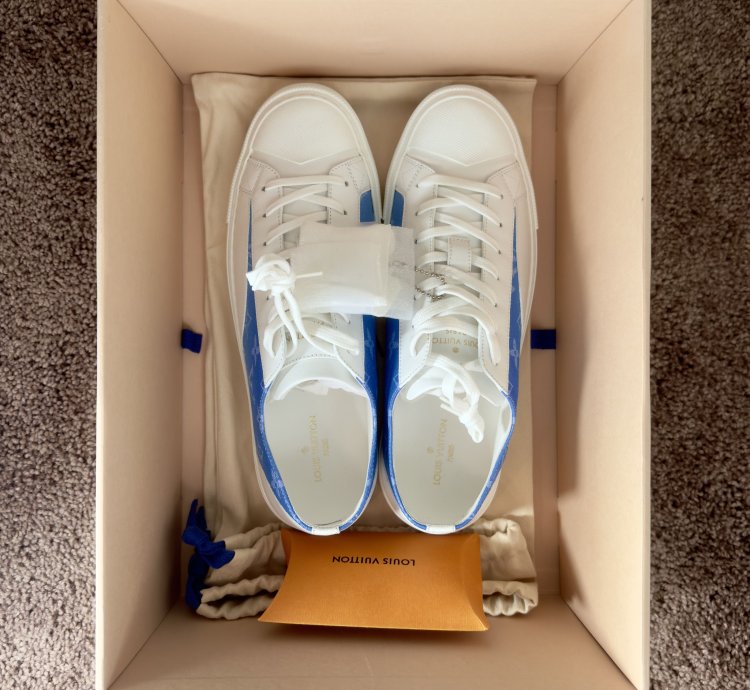 Send Offers - Louis Vuitton Blue Cloud Monogram Sneakers