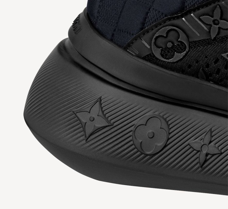 Show Up Sneakers