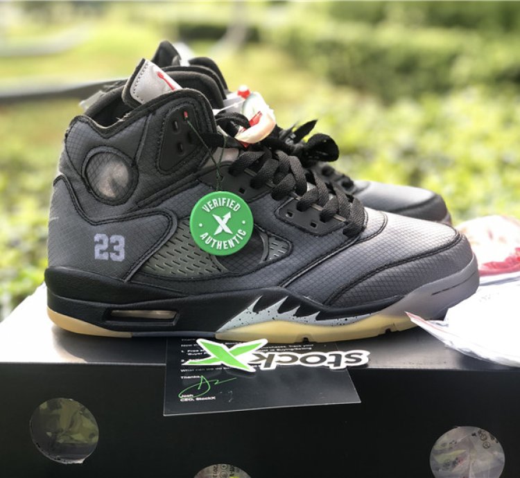 Nike Air Jordan 5 Retro Off-white Muslin