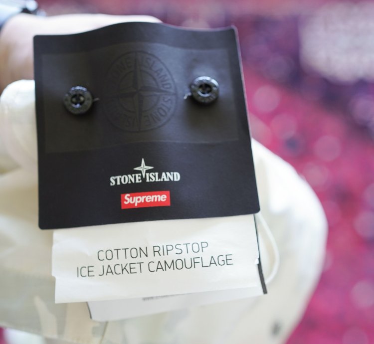 Supreme Stone Island Reflective Ice Camp Ripstop Jacket