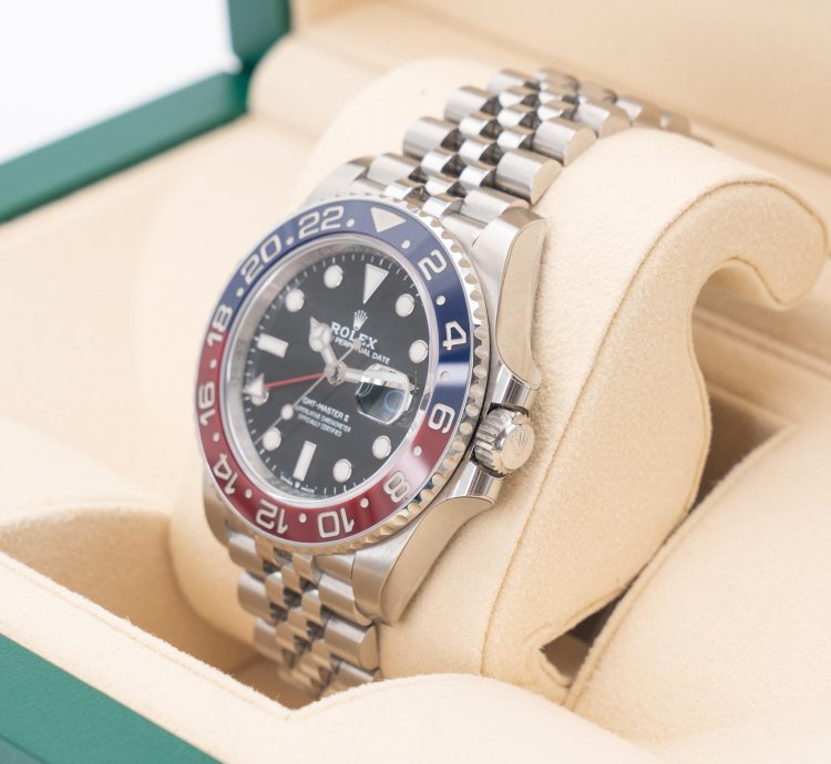 Rolex Gmt-master Ii Unworn Rolex Gmt Master Ii 40mm 126710blro Pepsi On Jubilee 2021