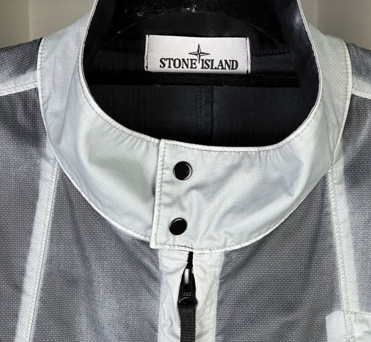 Very Rare Ss22 Stone Island Dust Color Carbon Jacket