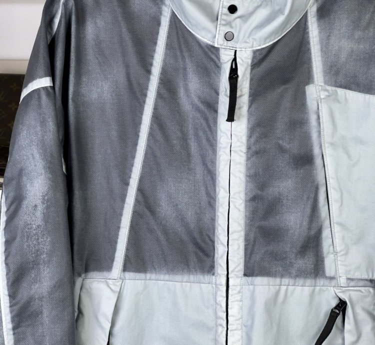 Very Rare Ss22 Stone Island Dust Color Carbon Jacket