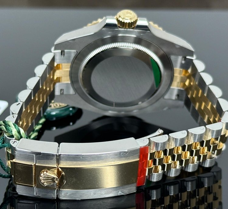 Rolex Gmt-master Ii Yellow Gold Black Dial 2025