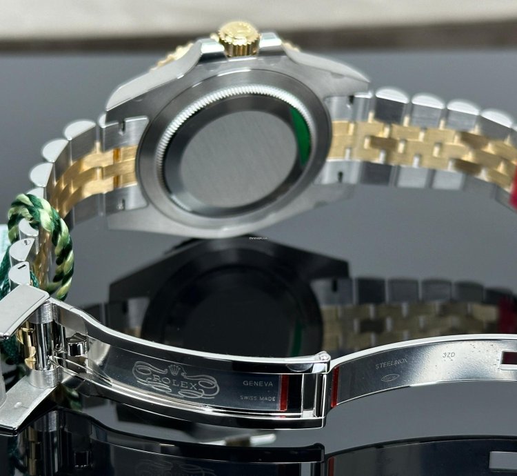 Rolex Gmt-master Ii Yellow Gold Black Dial 2025