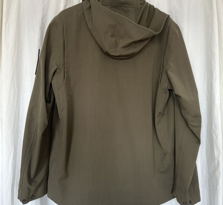 Water Repellent Wool Ghost Piece Rain Jacket