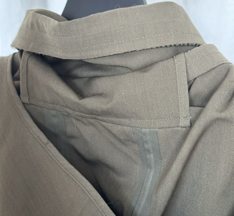 Water Repellent Wool Ghost Piece Rain Jacket