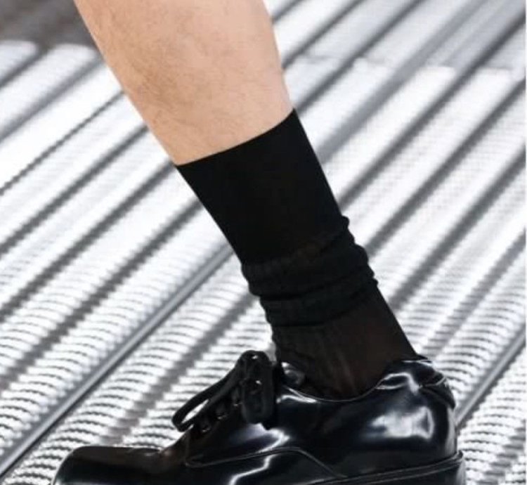 Squared Toe Brushed Leather Derbys