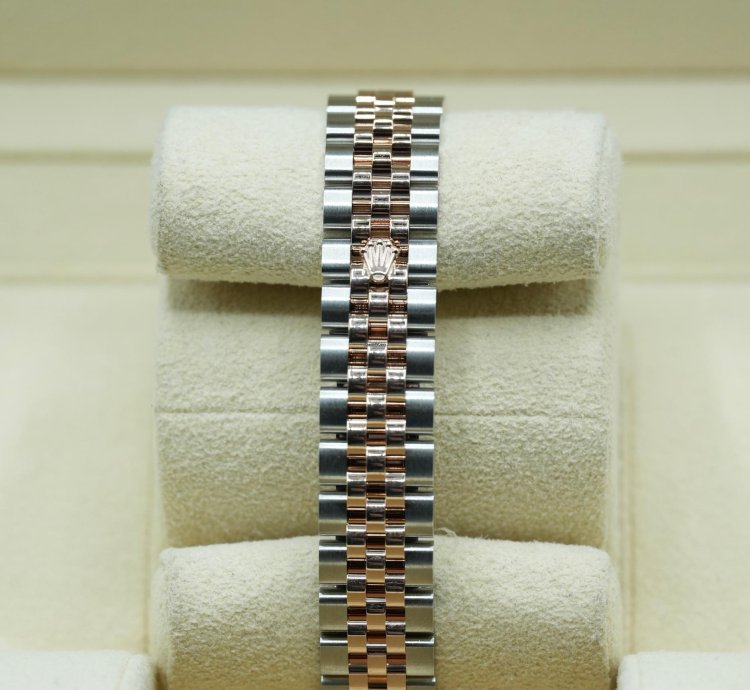 Rolex Lady-datejust 2024 Steel Gold Lady-datejust 28 Original Mop Dial And Bezel Unworn Box Papers 279381rbr