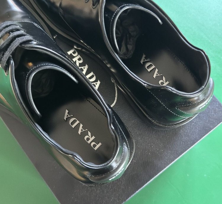 Ss24 Brushed Leather Derby Shoes prada Size 8