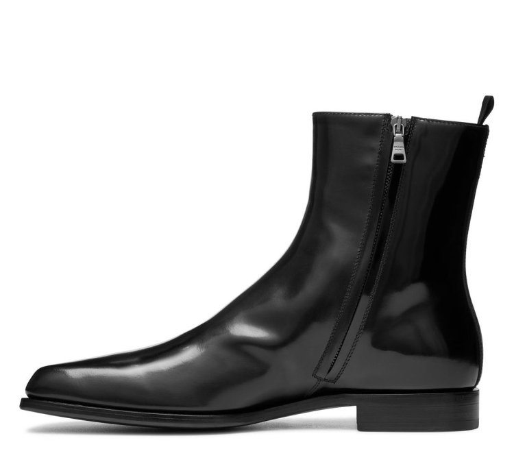 Ss24 Runway Prada Brushed Leather Ankle Square Toe Zip Boot