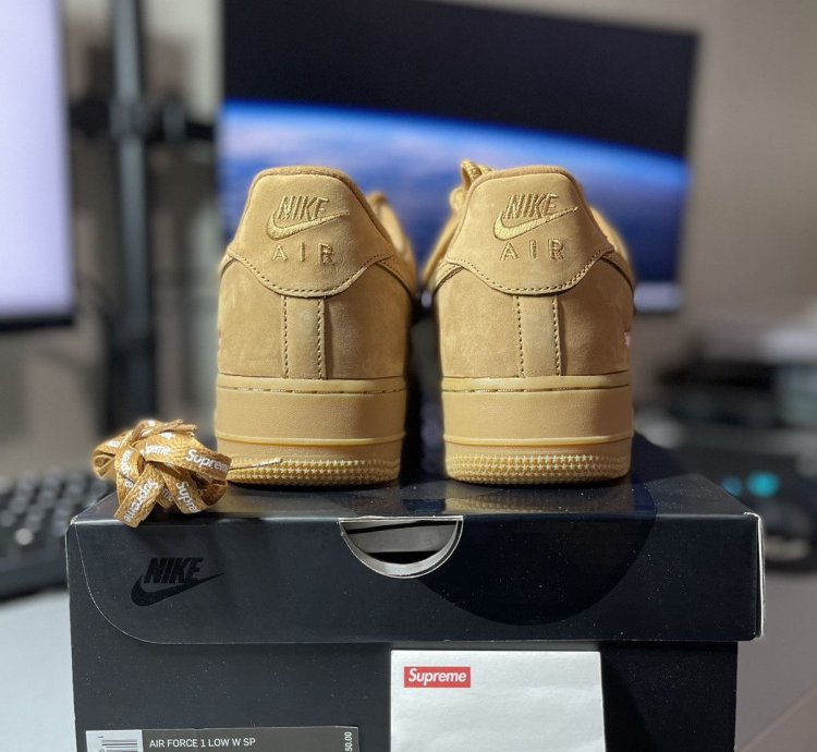 Supreme Air Force 1 Low Wheat