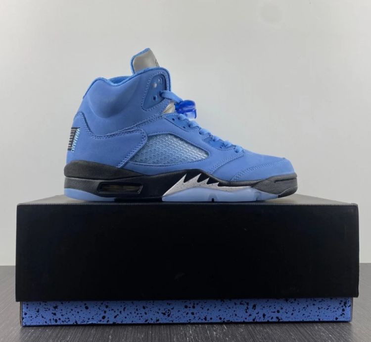 Nike Air Jordan 5 Retro Unc University Blue