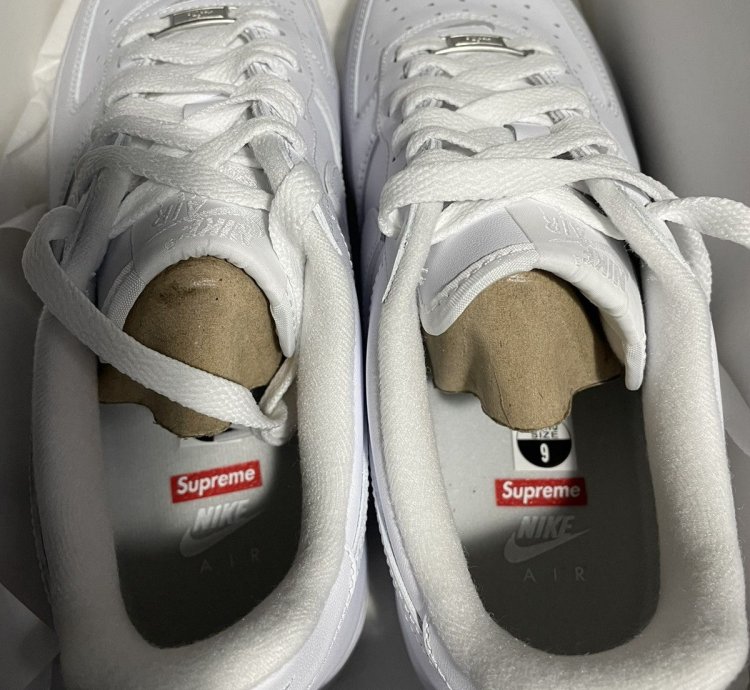 Supreme Air Force 1 Low White Size 9