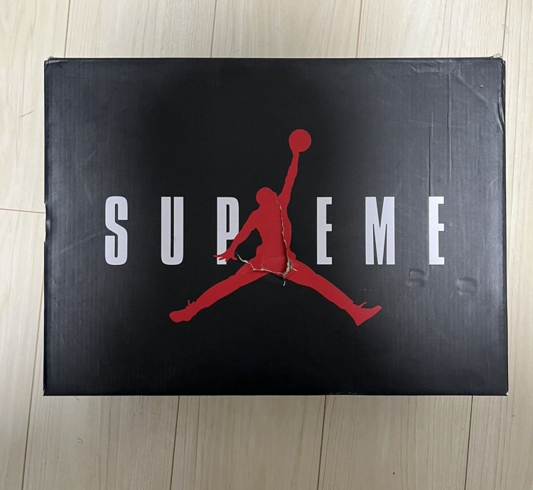 Supreme Air Jordan 5 Retro New