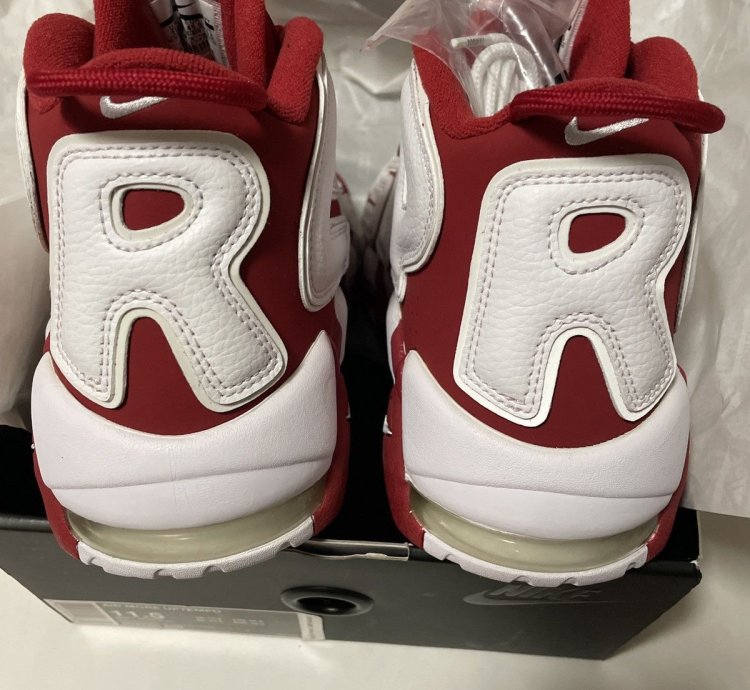 Supreme Air More Uptempo