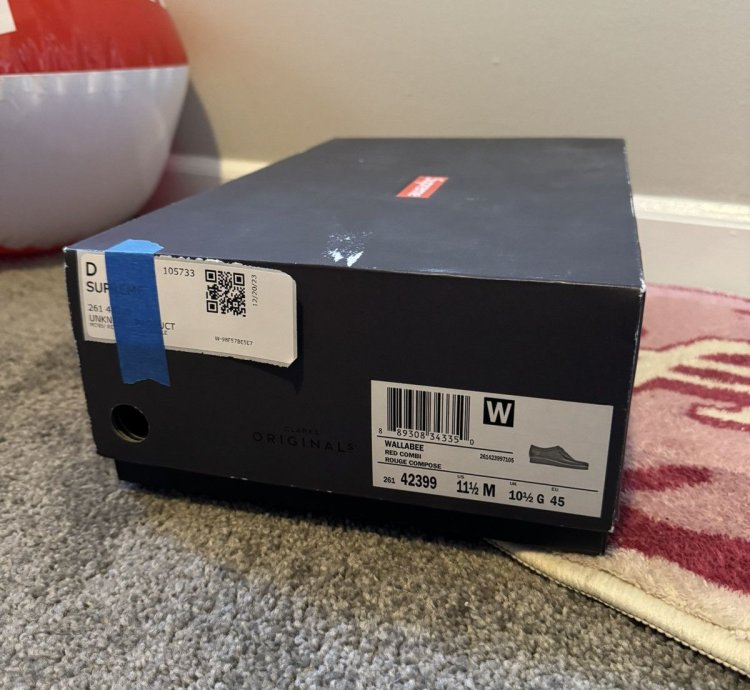 Supreme Clark Originals Wallabee Red Bandana 11 5