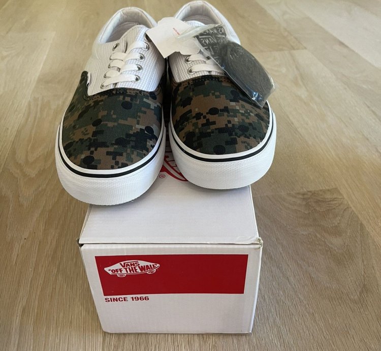Supreme Comme Des Garcons Digi Camo Vans