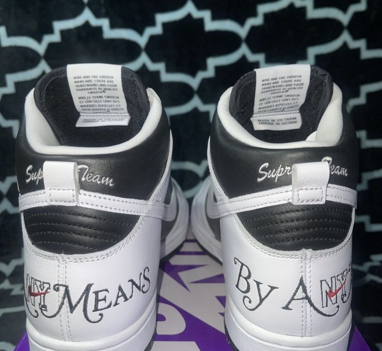 Supreme Dunk Hi Size 9 5 Black Comes With Box Logo Sticker