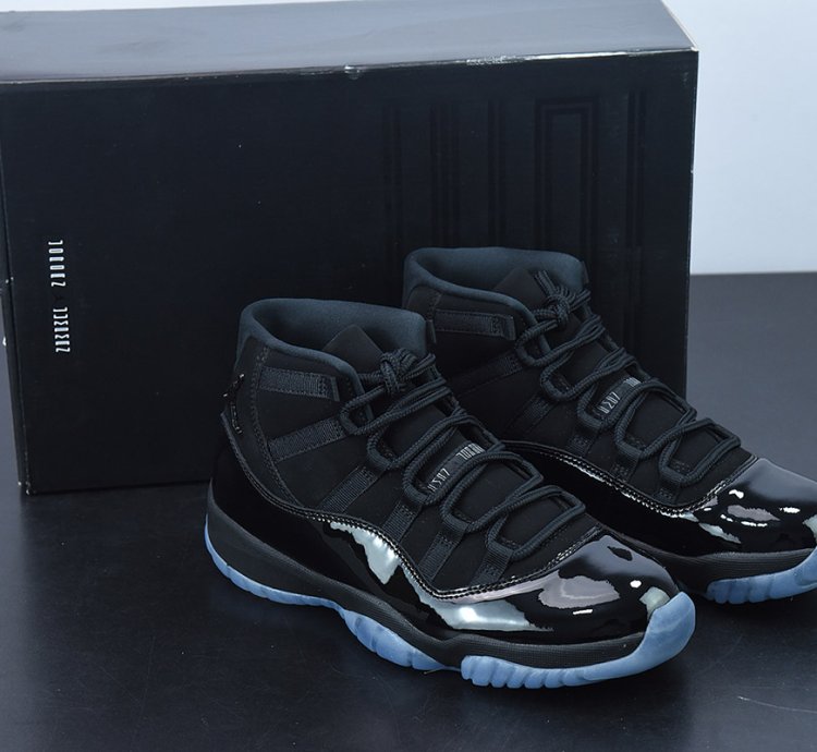 Nike Air Jordan 11 Retro Cap And Gown