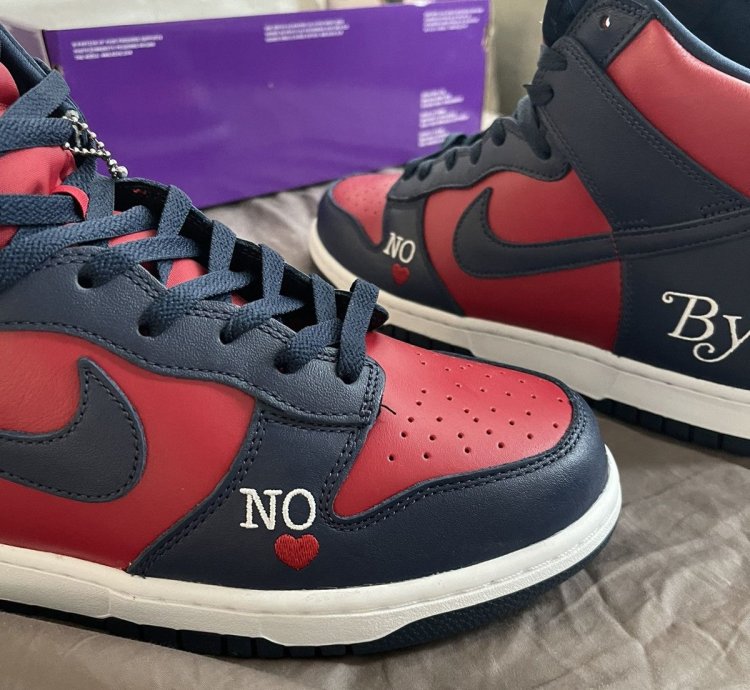Supreme Dunk High Sb By Any Means - Red Navy