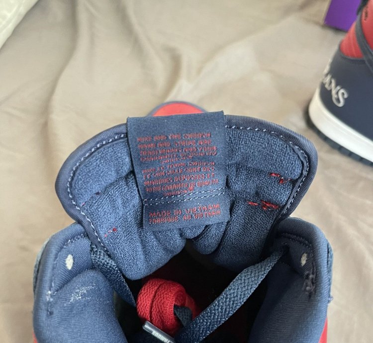 Supreme Dunk High Sb By Any Means - Red Navy