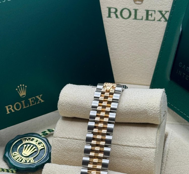 Rolex Lady-datejust New 2023 Champagne Diamond Dial Diamond Bezel Two Tone Yellow Gold Jubilee