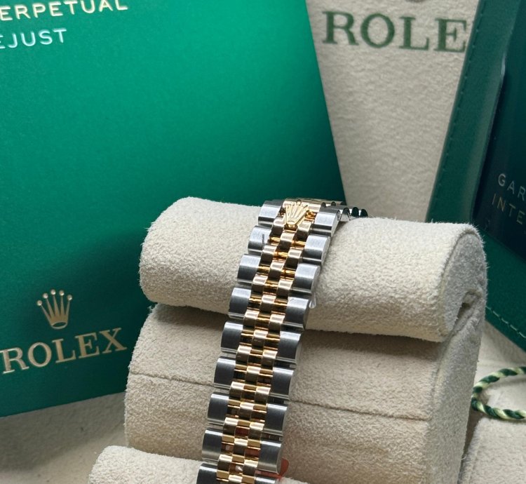 Rolex Lady-datejust New 2023 Champagne Index Dial Diamond Bezel Two Tone Yellow Gold Jubilee