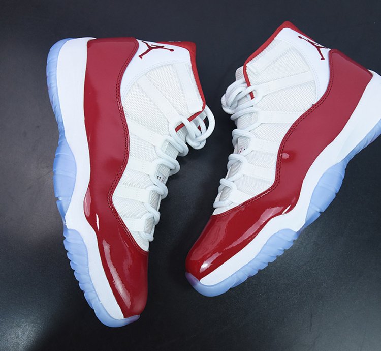 Nike Air Jordan 11 Retro Cherry