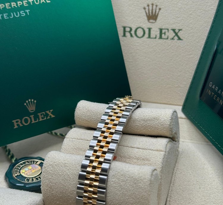 Rolex Lady-datejust New 2024 Champagne Index Dial Diamond Bezel Two Tone Yellow Gold Jubilee