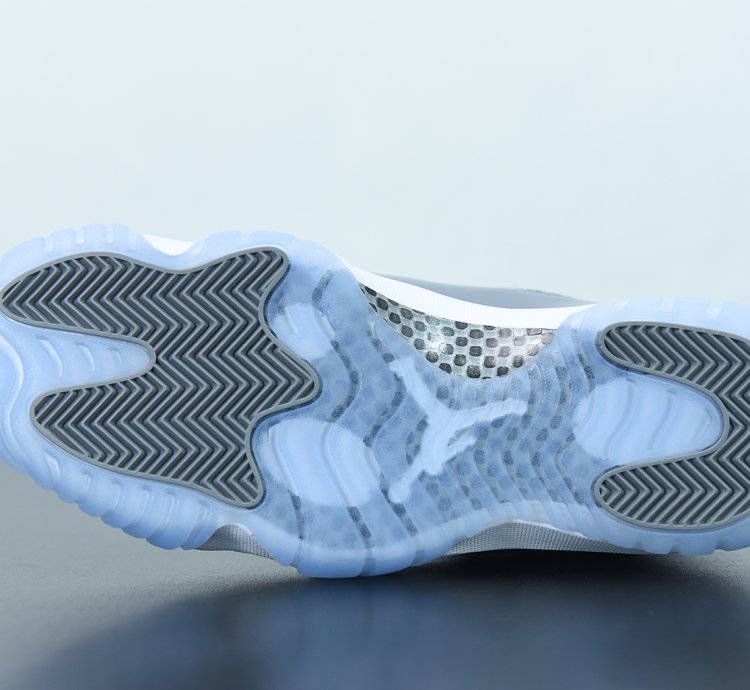 Nike Air Jordan 11 Retro Cool Grey
