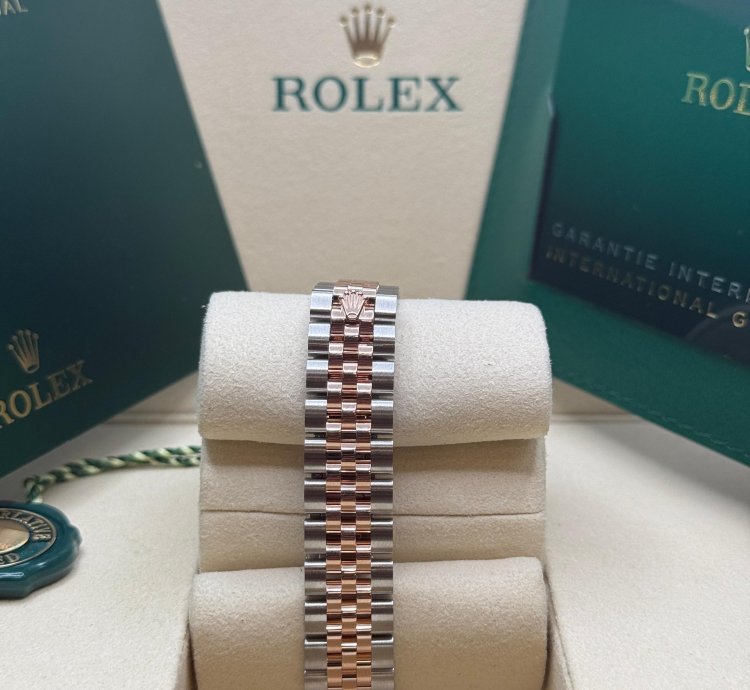 Rolex Lady-datejust New 2025 Purple Diamond Dial Diamond Bezel Two Tone Rose Jubilee