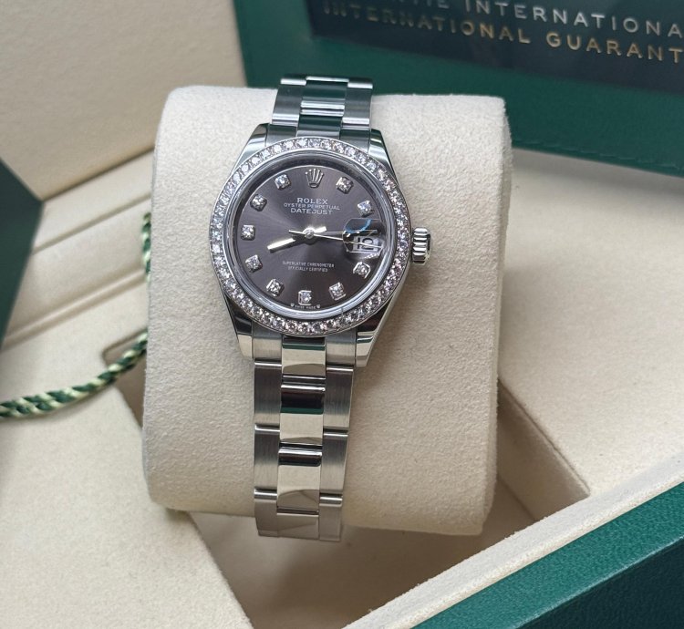 Rolex Lady-datejust New 2025 Rhodium Diamond Dial Stainless Steel Diamond Bezel Oyster Bracelet