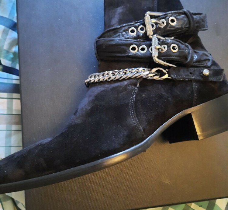 Amiri Bandana Buckle Suede Boots Eu 44