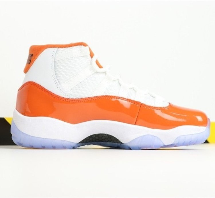 Air Jordan 11 Florida Gators White Orange