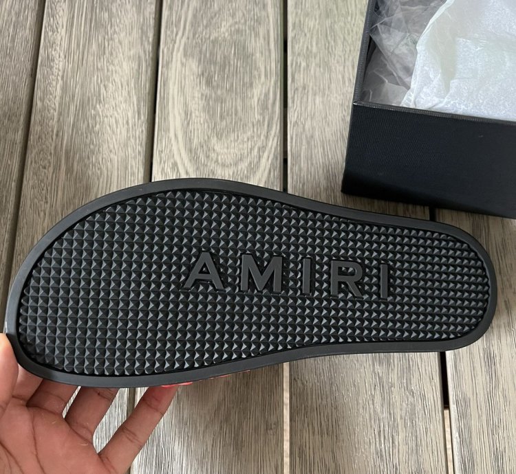Amiri Bandana Chainlink Rubber Slides