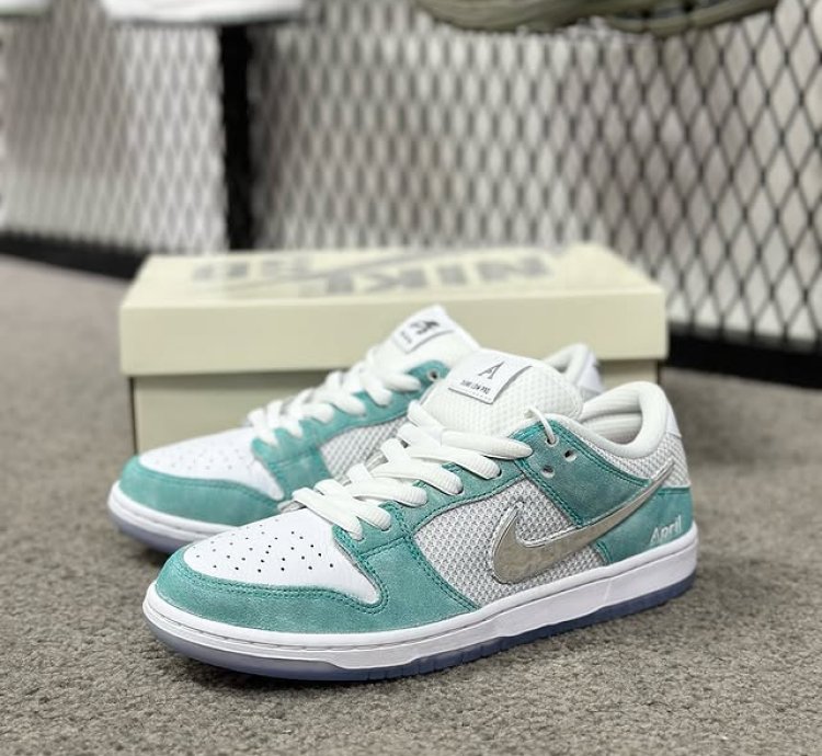 April Skateboard X Nike Sb Dunk Low Pro