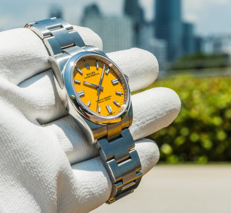 Rolex Oyster Perpetual 36 36mm Yellow Dial