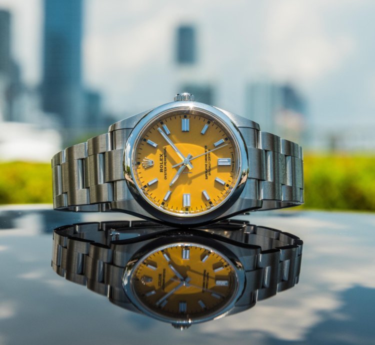 Rolex Oyster Perpetual 36 36mm Yellow Dial