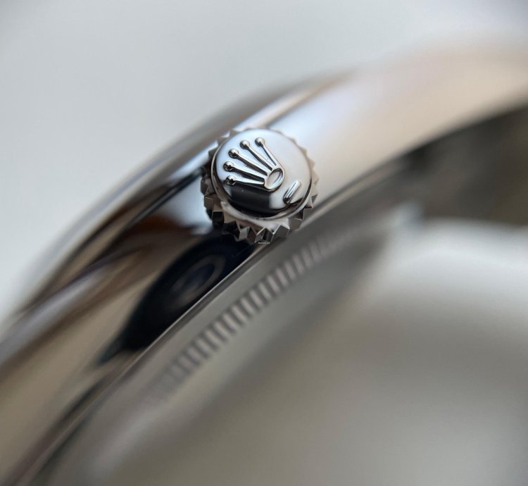 Rolex Oyster Perpetual 36 M126000-0006