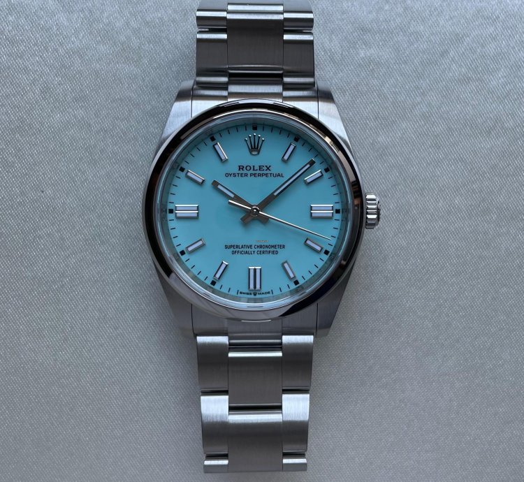 Rolex Oyster Perpetual 36 M126000-0006
