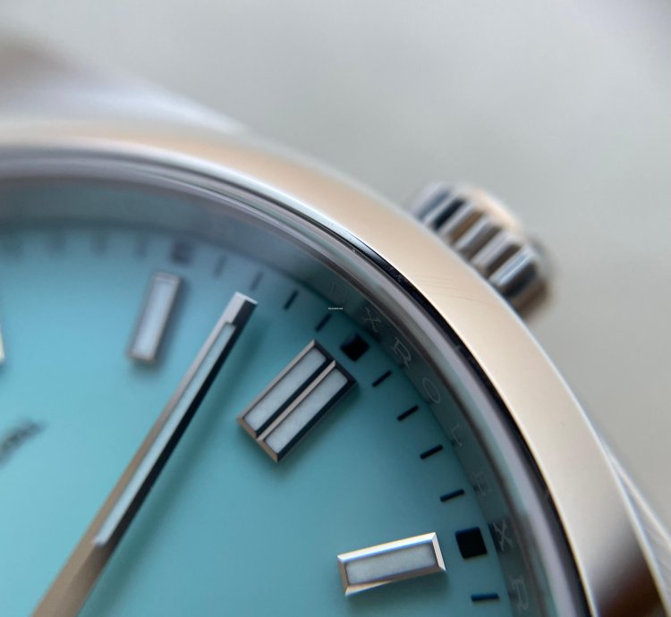 Rolex Oyster Perpetual 36 M126000-0006