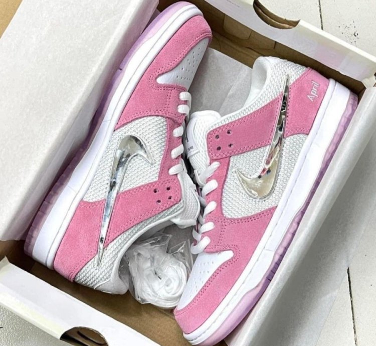 April Skateboard X Nike Sb Dunk Low Pro Pink