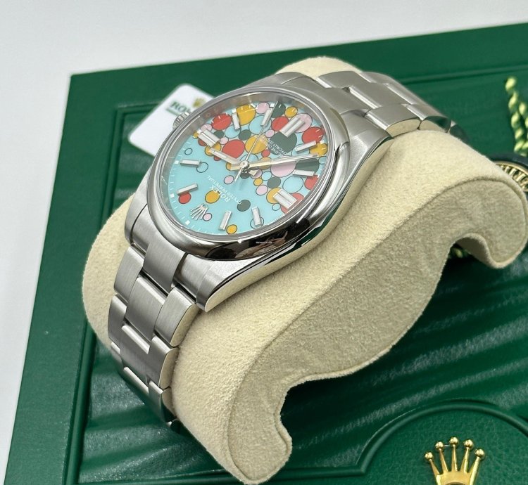 Rolex Oyster Perpetual 41 124300 Celebrate