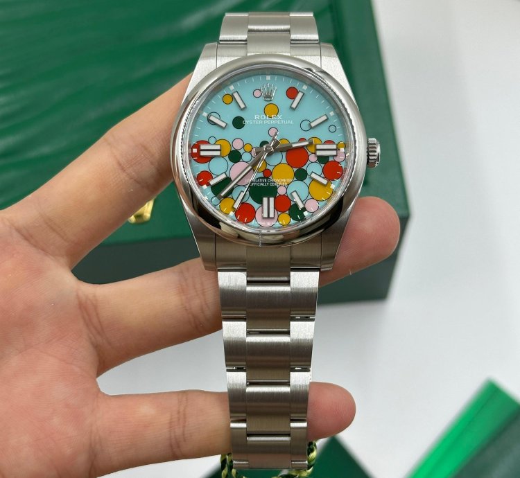 Rolex Oyster Perpetual 41 124300 Celebrate
